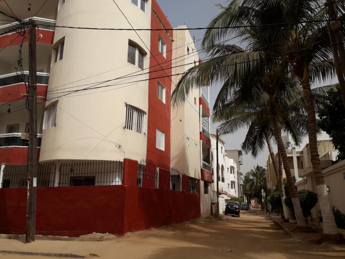 Chez Ouly Apartment Dakar Exterior photo